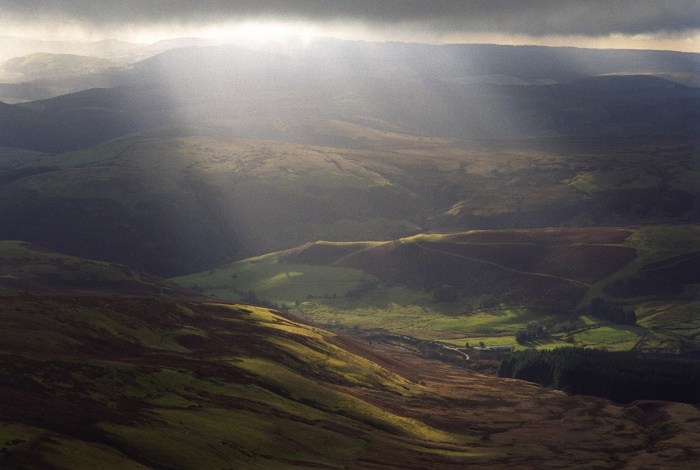 January 2006. Shafts of light near Rhayder.