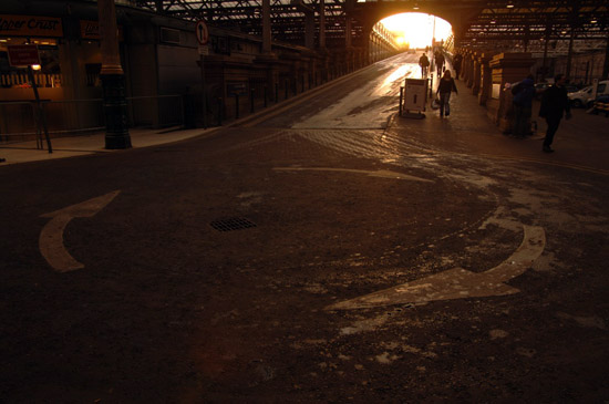 edinburgh station